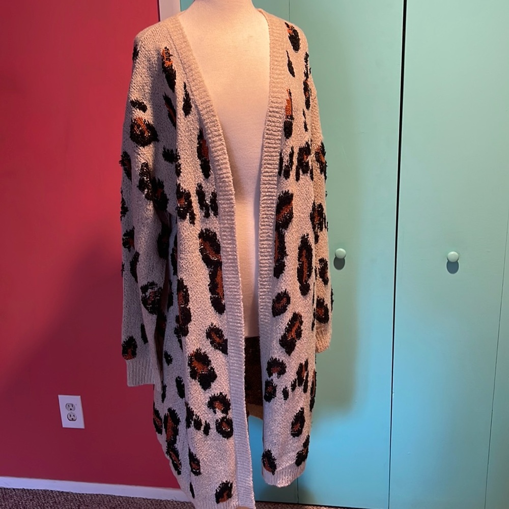 Knox Rose cheetah cardigan